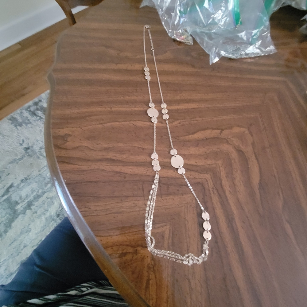 Elegant Silver Necklace with Circular Accents